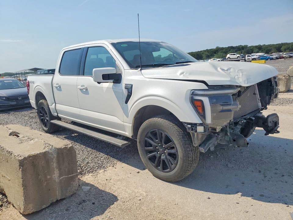 2025 FORD F150 PLATINUM 4