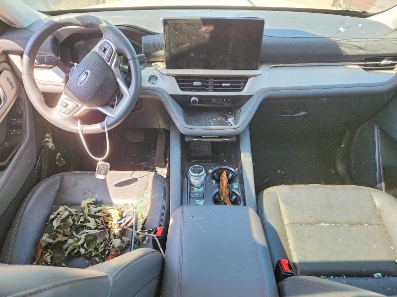 2025 FORD EXPLORER ACTIVE 8