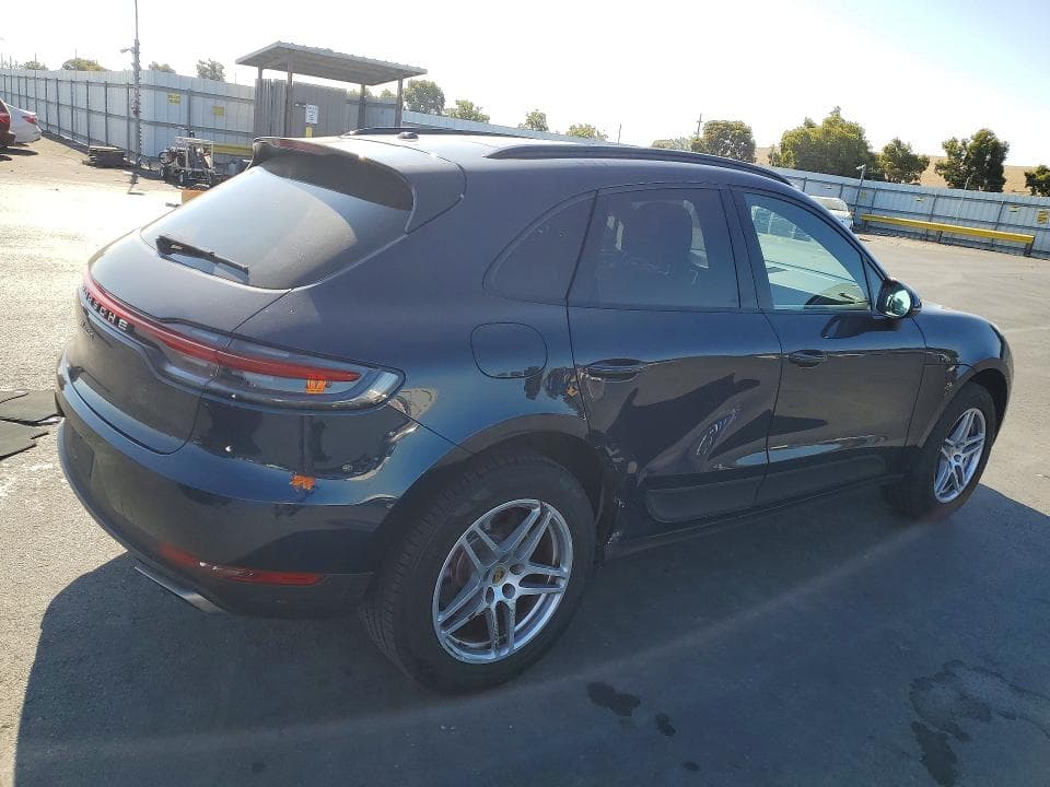 2019 PORSCHE MACAN 3