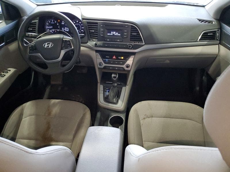 2017 HYUNDAI ELANTRA SE 8