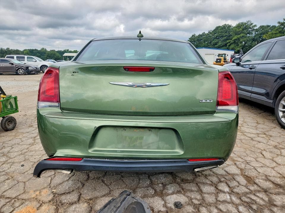 2018 CHRYSLER 300 TOURING 6