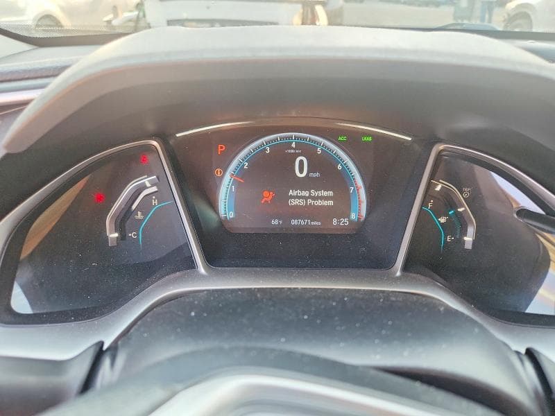 2018 HONDA CIVIC EX 9
