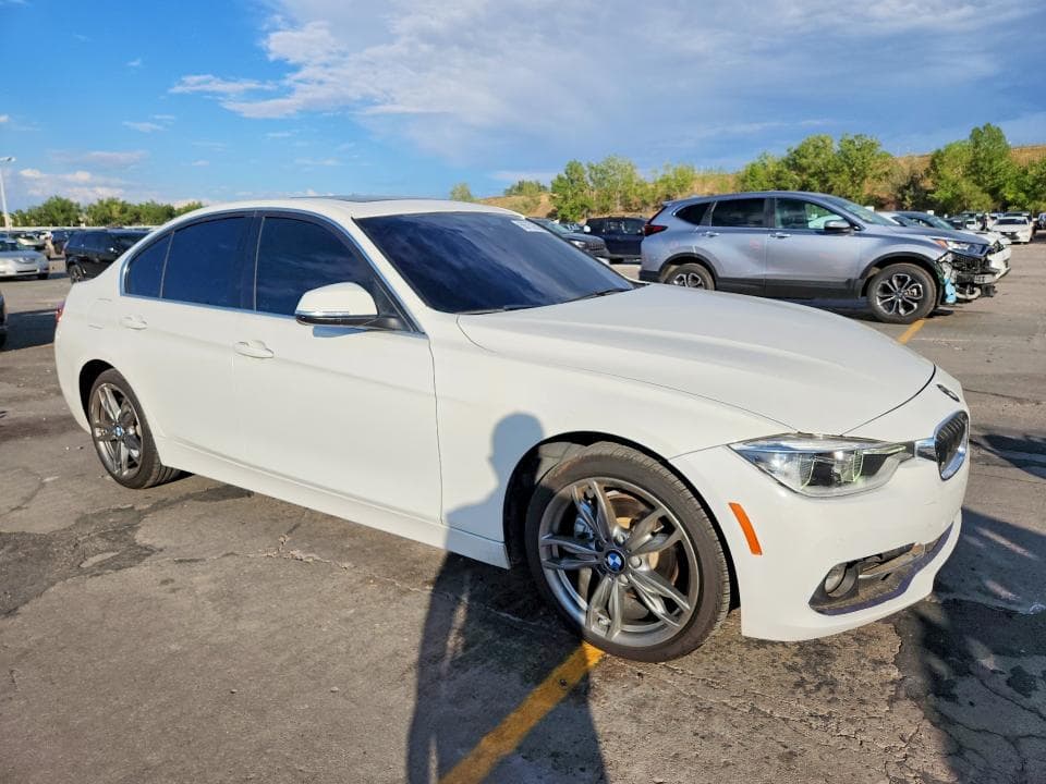 2017 BMW 330 XI 4