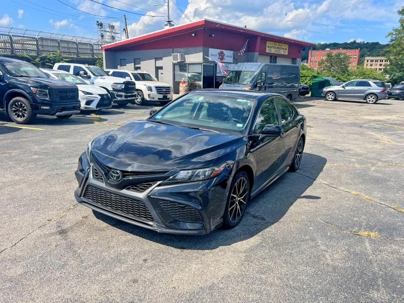 2021 TOYOTA CAMRY SE - 1