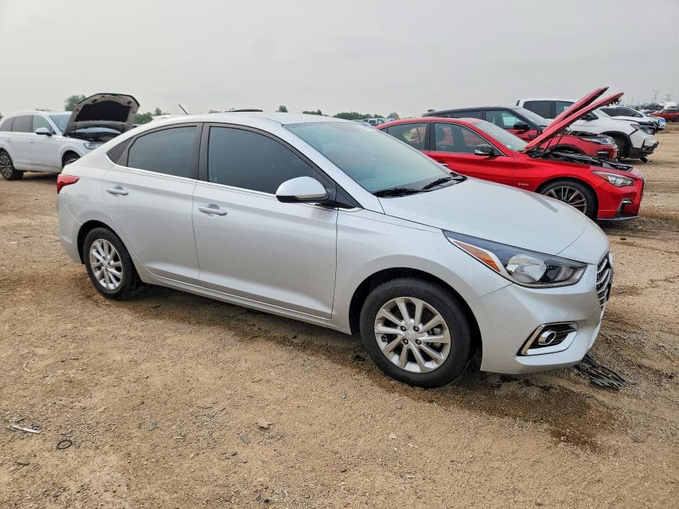 2022 HYUNDAI ACCENT SEL 4