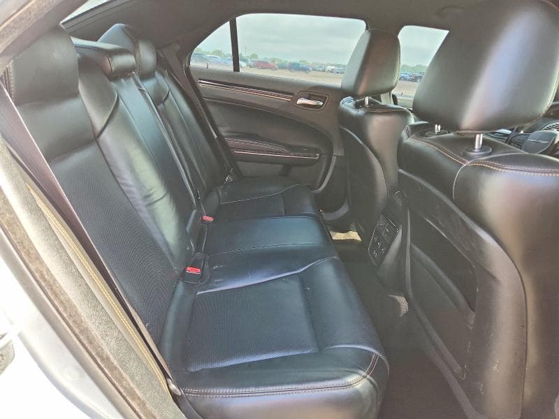 2018 CHRYSLER 300 S 10