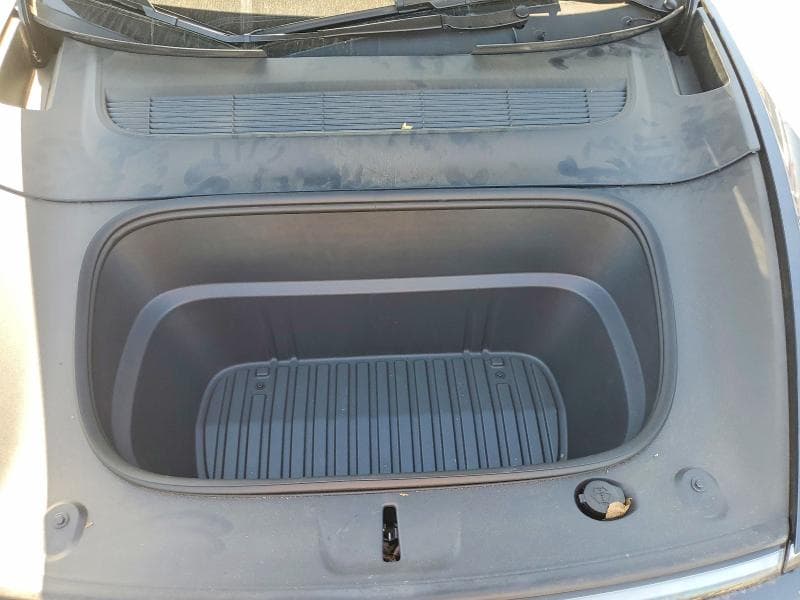 2026 TESLA MODEL Y 11