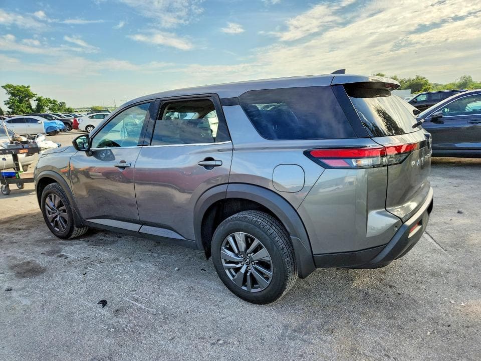 2023 NISSAN PATHFINDER S 2
