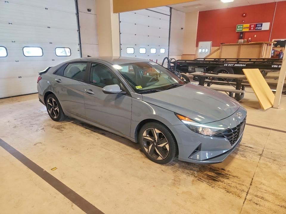 2023 HYUNDAI ELANTRA SEL 4