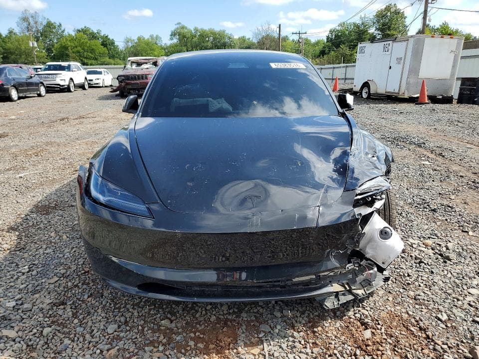2026 TESLA MODEL 3 5