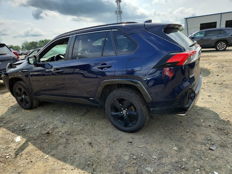 2019 TOYOTA RAV4 XSE 2