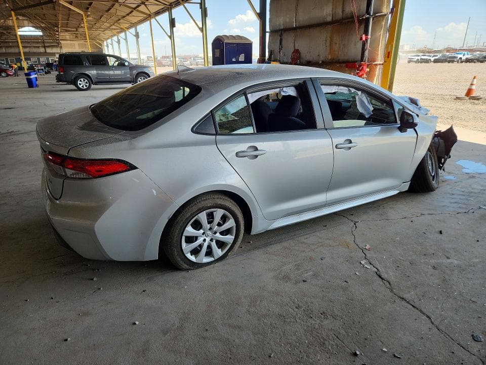2025 TOYOTA COROLLA LE 3