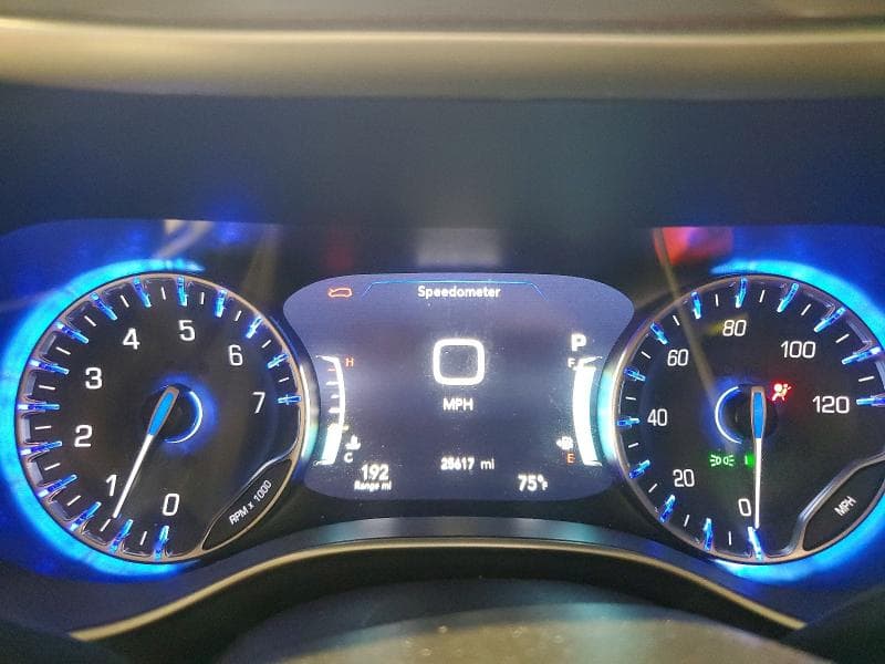 2023 CHRYSLER PACIFICA TOURING L 9