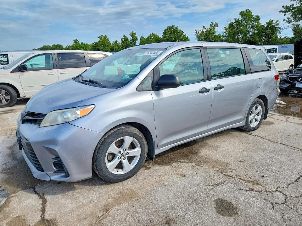 2018 TOYOTA SIENNA L - 1