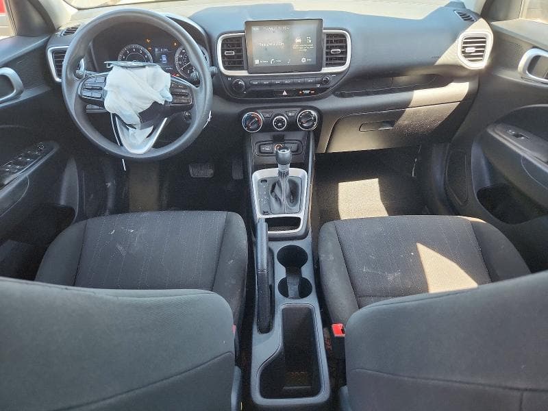 2022 HYUNDAI VENUE SE 8
