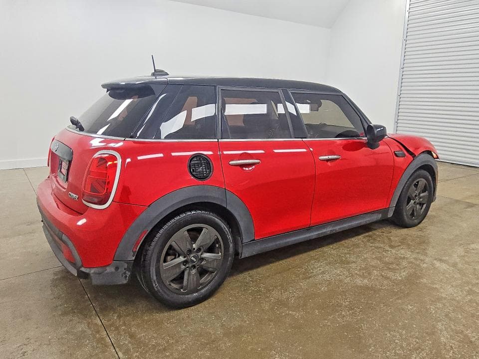 2022 MINI COOPER 3