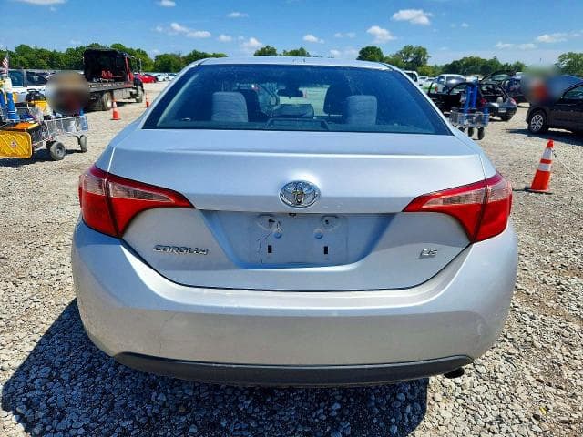 2017 TOYOTA COROLLA LE 6