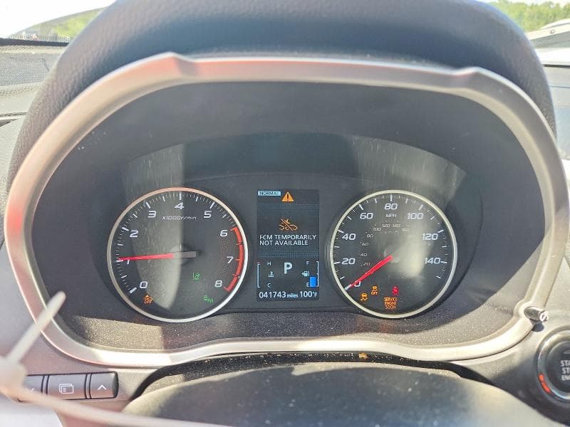 2024 MITSUBISHI ECLIPSE CROSS SE 9