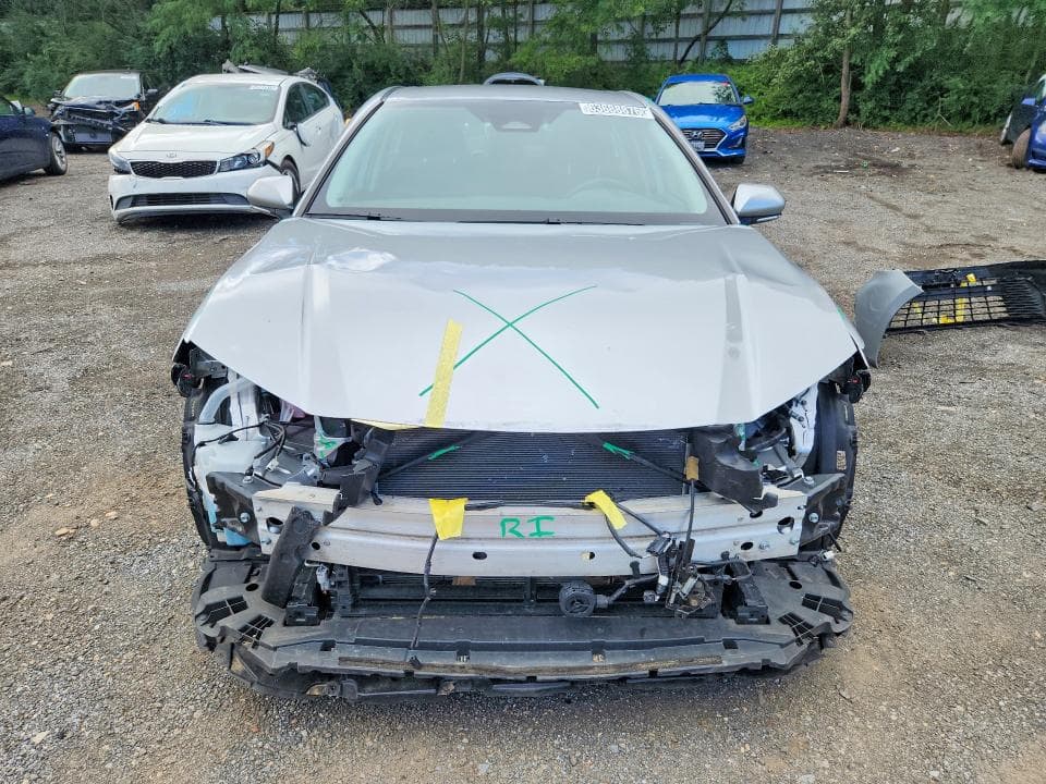 2025 TOYOTA CAMRY LE 5