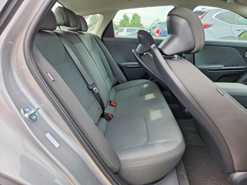 2025 KIA K4 LXS 10