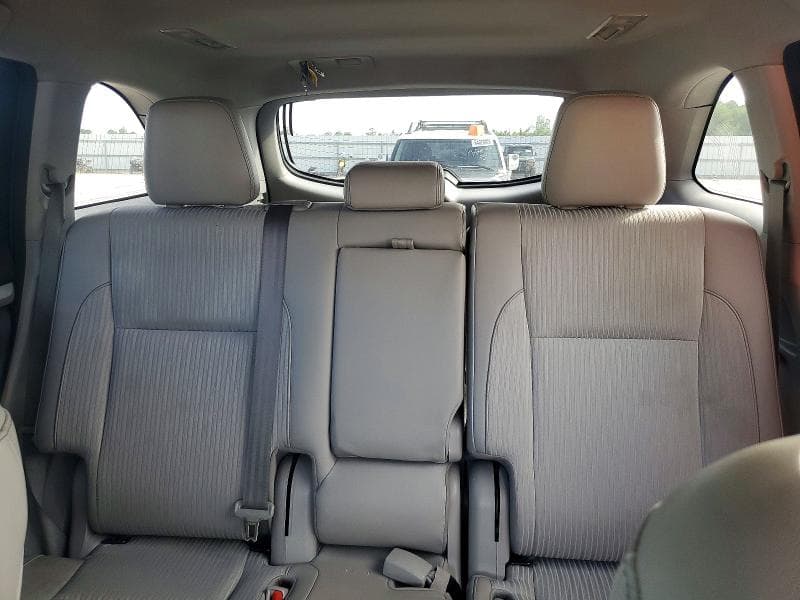 2017 TOYOTA HIGHLANDER LE PLUS 10