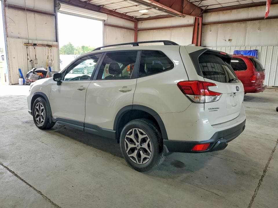 2019 SUBARU FORESTER PREMIUM 2