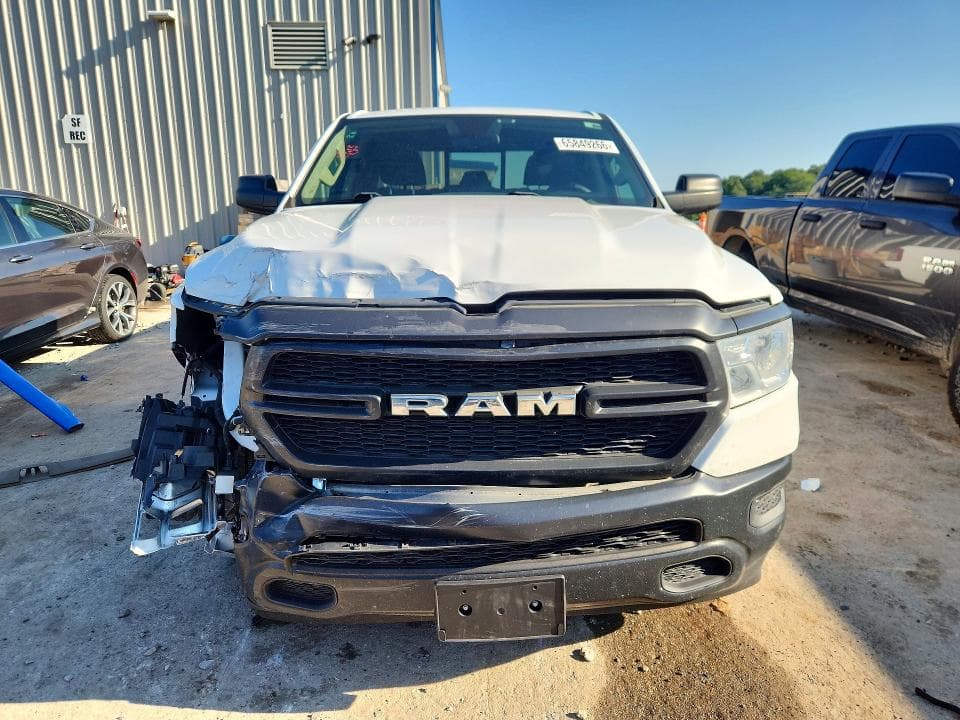 2019 RAM 1500 TRADESMAN 5
