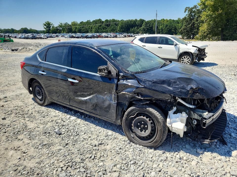 2019 NISSAN SENTRA S 4