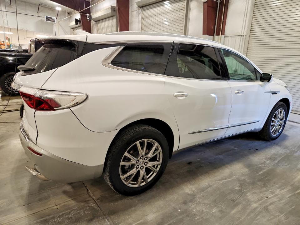 2023 BUICK ENCLAVE ESSENCE 3