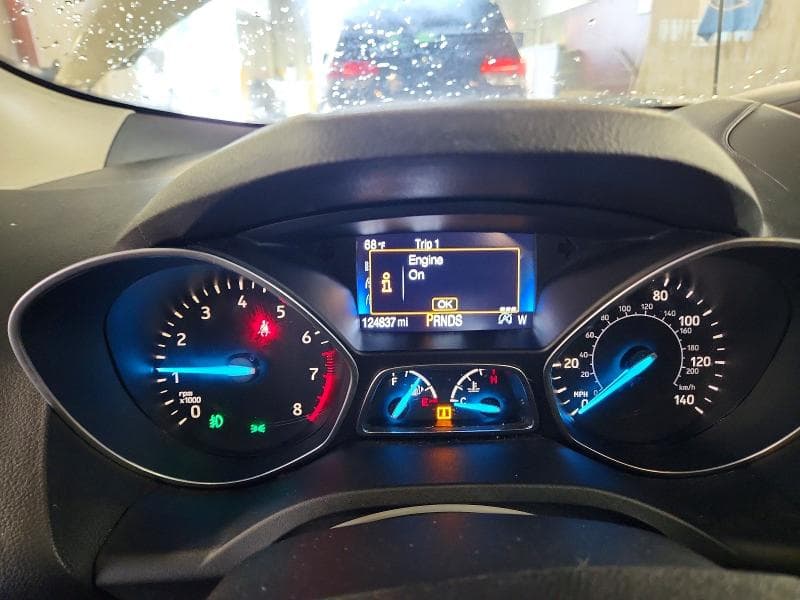 2017 FORD ESCAPE SE 9