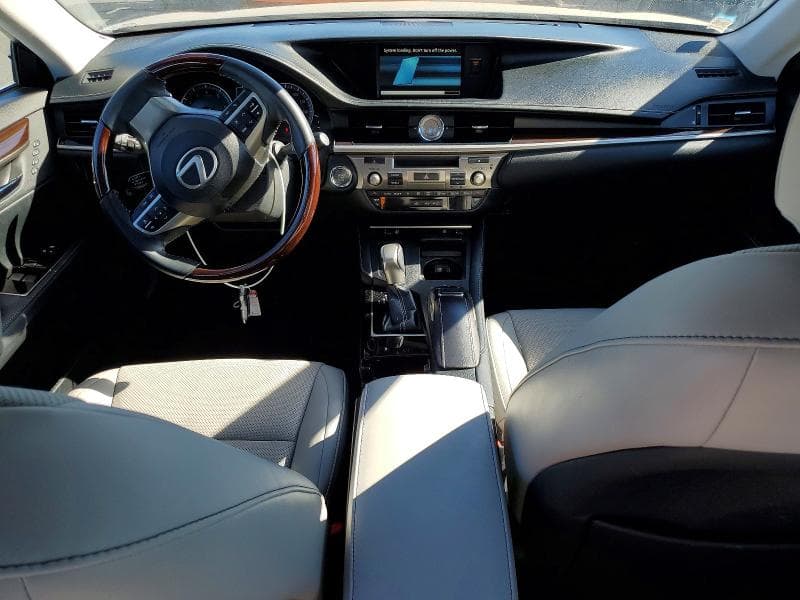 2018 LEXUS ES 350 8