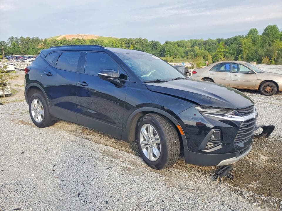2021 CHEVROLET BLAZER 2LT 4