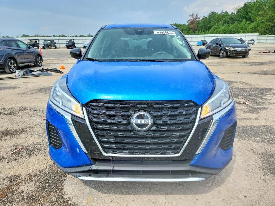 2023 NISSAN KICKS S 5