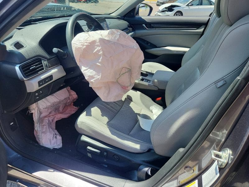 2019 HONDA ACCORD TOURING HYBRID 7