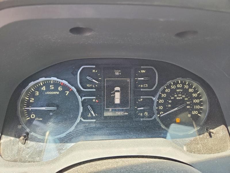 2018 TOYOTA TUNDRA CREWMAX SR5 9