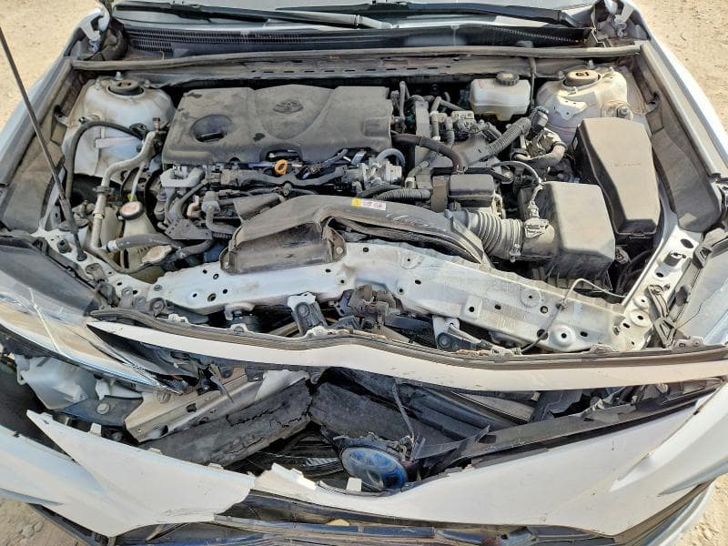 2022 TOYOTA CAMRY LE 11