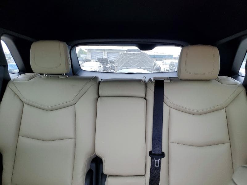 2017 CADILLAC XT5 10