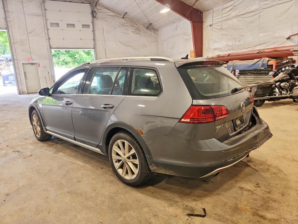 2017 VOLKSWAGEN GOLF ALLTRACK S 2