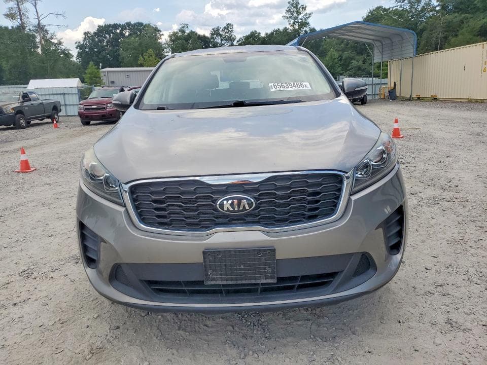 2019 KIA SORENTO LX V6 5