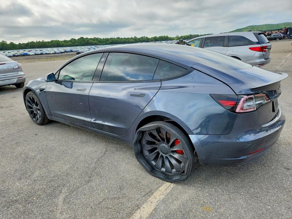 2022 TESLA MODEL 3 2