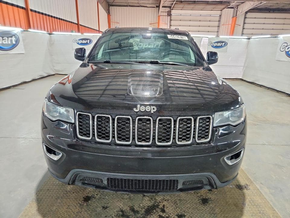 2018 JEEP GRAND CHEROKEE LAREDO 5