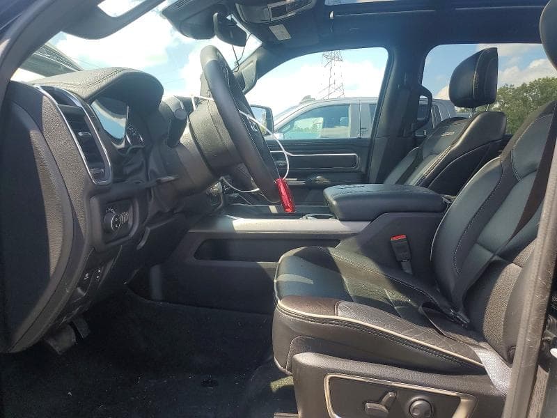2024 RAM 1500 LARAMIE 7