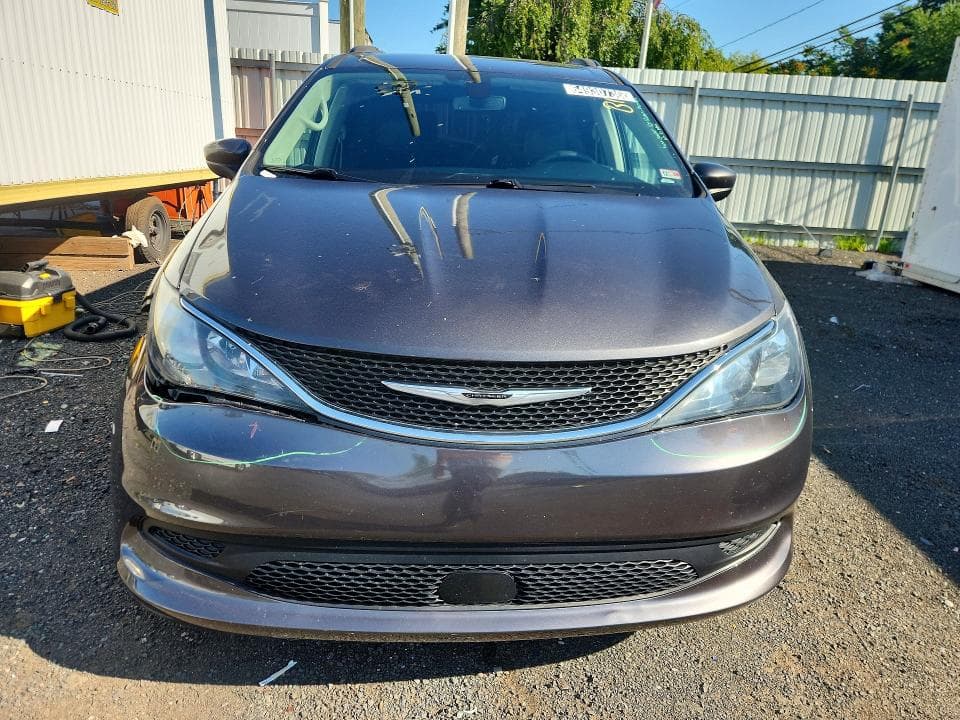 2021 CHRYSLER VOYAGER LXI 5
