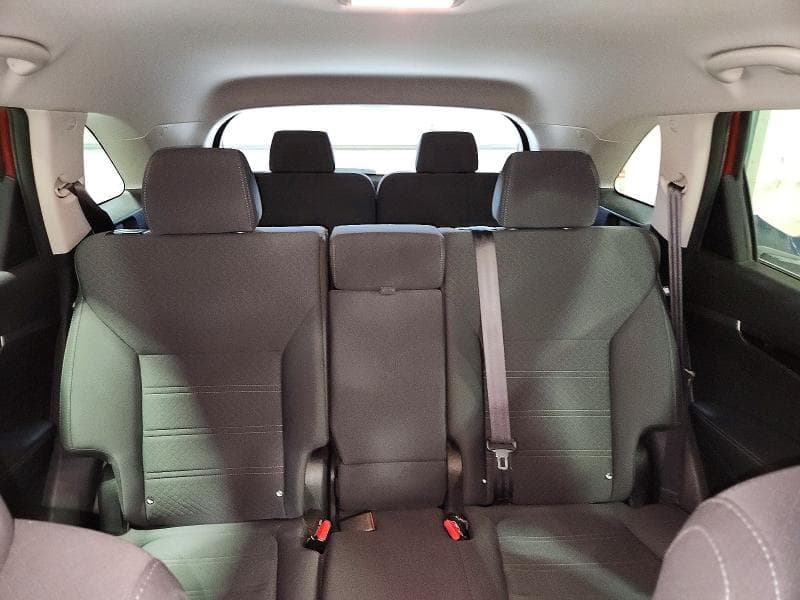 2017 KIA SORENTO LX V6 10