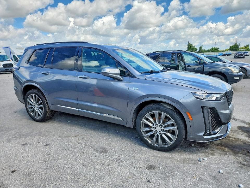 2020 CADILLAC XT6 SPORT 4