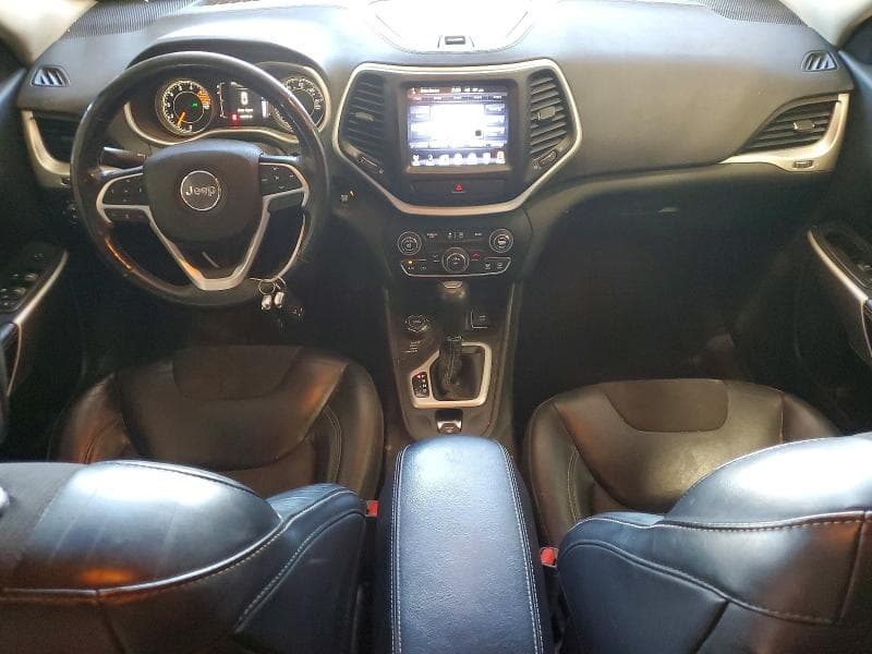 2018 JEEP CHEROKEE LATITUDE PLUS 8