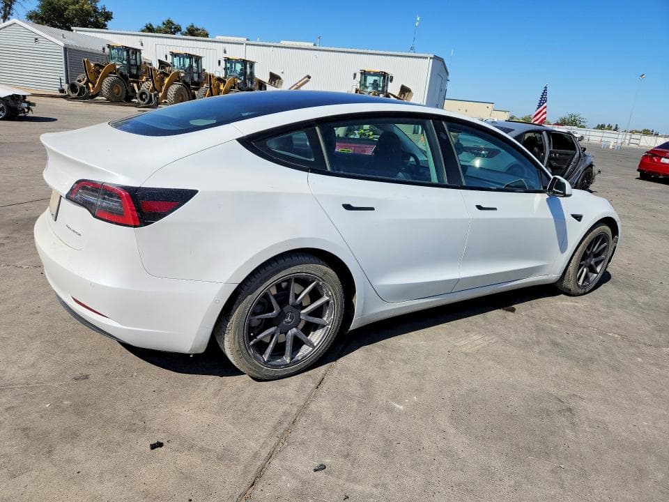 2021 TESLA MODEL 3 3