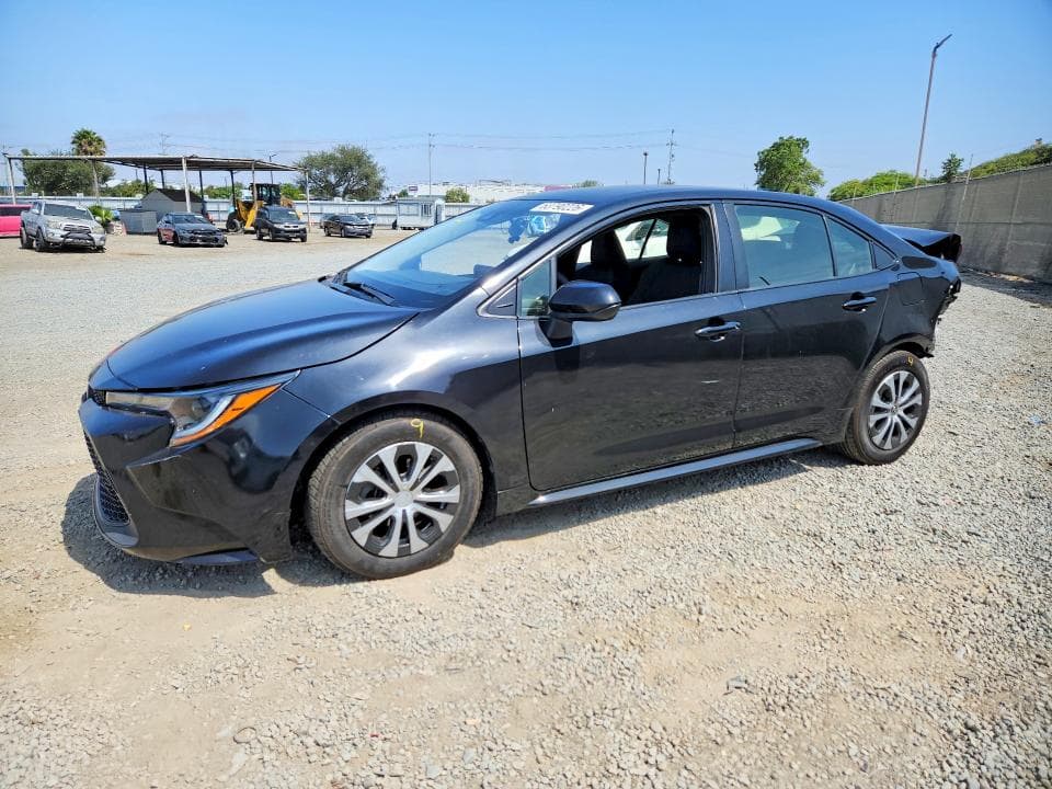 2021 TOYOTA COROLLA LE - 1