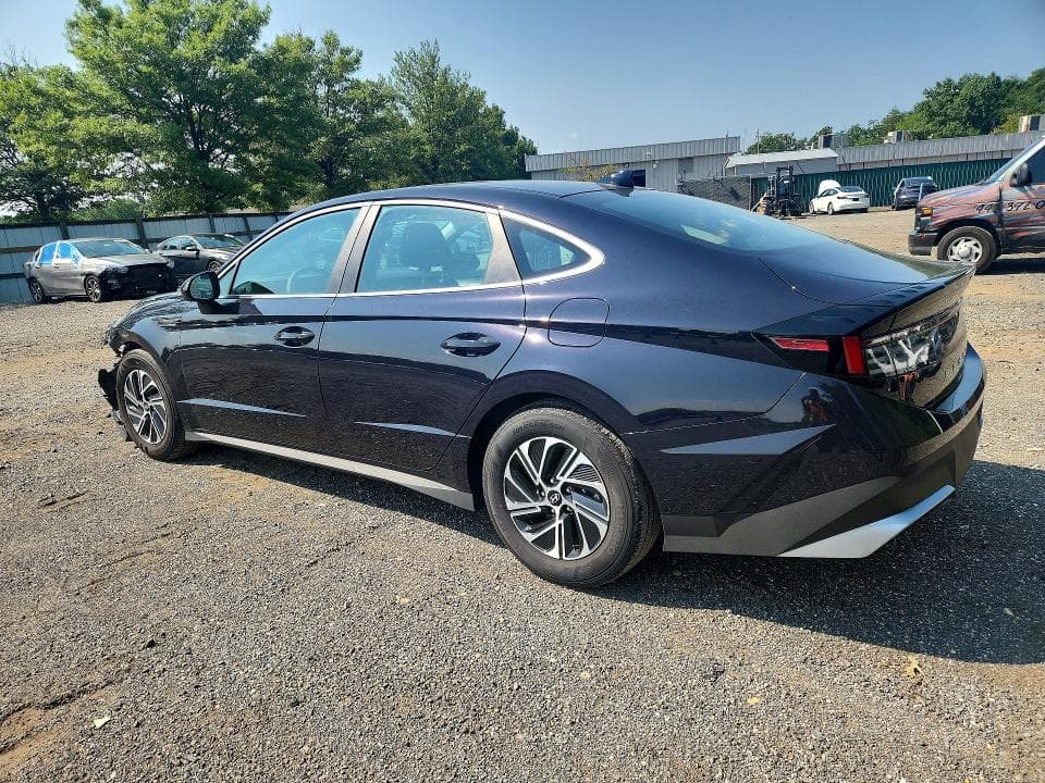 2026 HYUNDAI SONATA HYBRID BLUE 2
