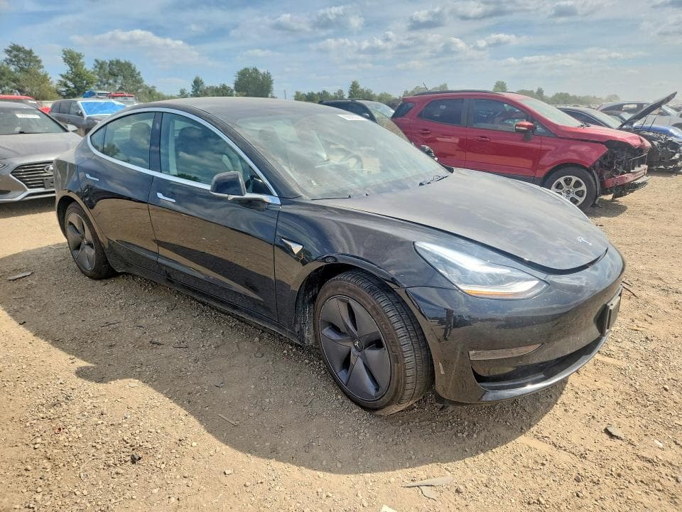 2019 TESLA MODEL 3 4